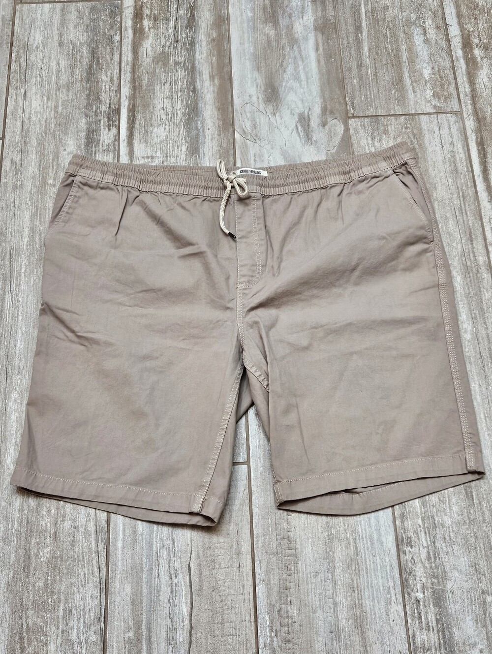 Men's Goodthreads Stretch Canvas Pull On Khaki Shorts